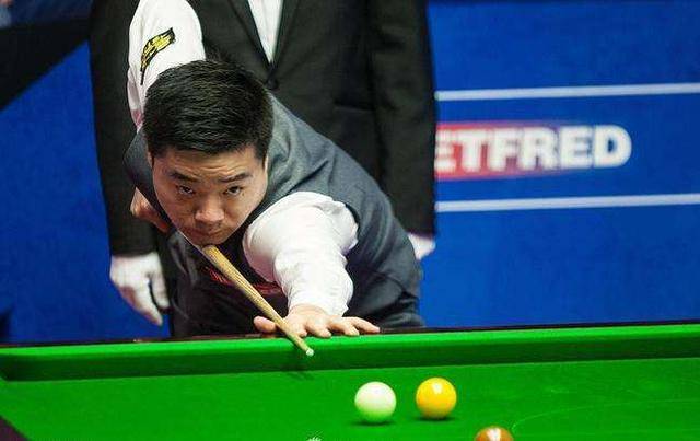 李轩豪与申 李轩豪与申